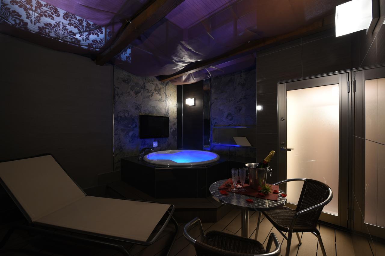 Hotel Star Resort Hers (Adults Only) Sagamihara Bagian luar foto